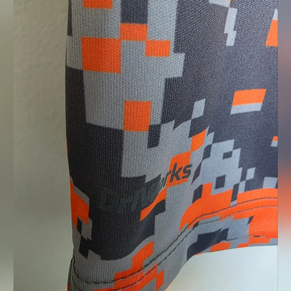 Athletic Works Boys Kids Active T-shirt Driworks Orange Camo Size Large 10-12